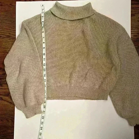 lucyparis cropped sweater size XS - Picture 2 of 7